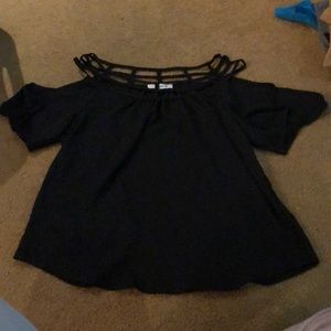 Black open shoulder dress shirt